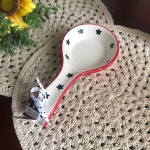 Terramoto Ceramic Patriotic Star Patterned Spoon Rest